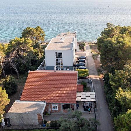 Apartment Anamaria With Seaview Petrcane Luaran gambar